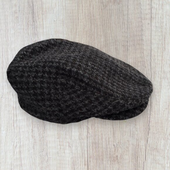 Orvis Harris Tweed Gray Black Herringbone Wool Flat Cap Newsboy Hat Mens L/XL - Picture 1 of 3